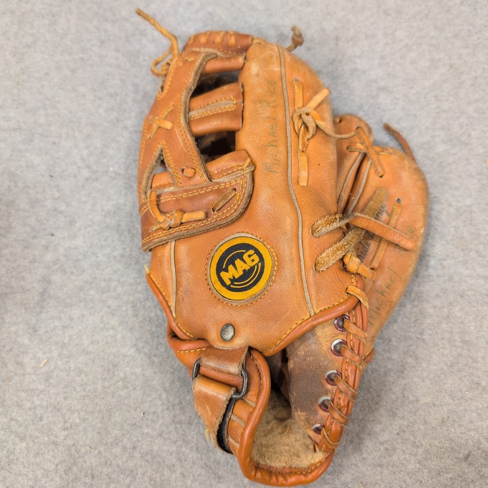 MAG Leaguer Baseball Glove Tan Leather Right Hand Throw EZ-Catch Pocket Rawhide